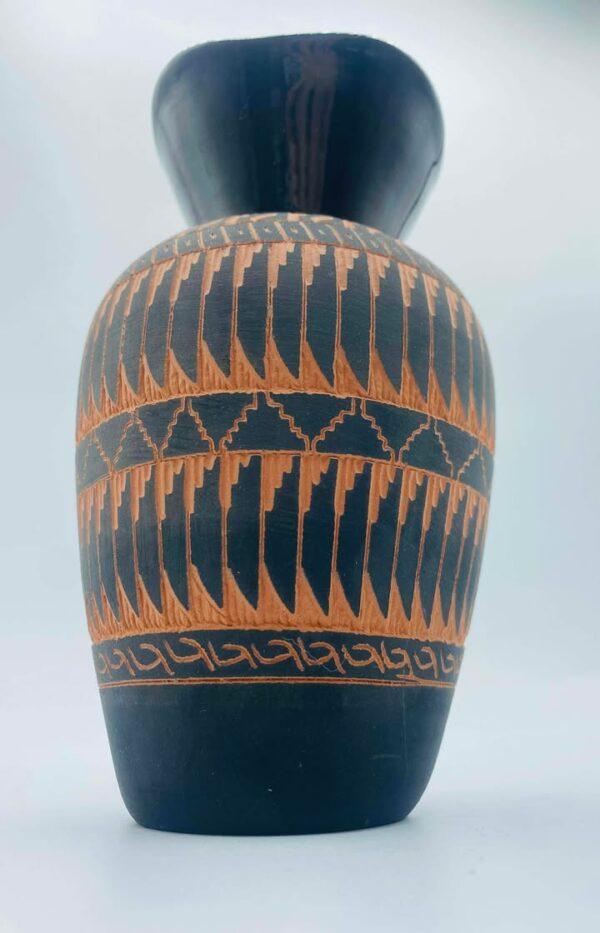 Signed "C. Smith" Native American Navajo Etched Pottery Vase