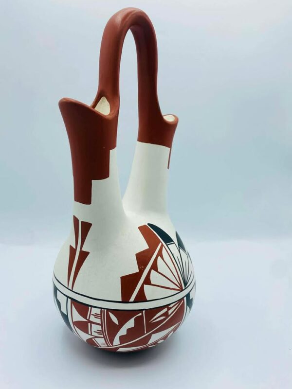 1987 Signed "SUNFLOWER" Taos Pueblo Native American Pottery Wedding Vase