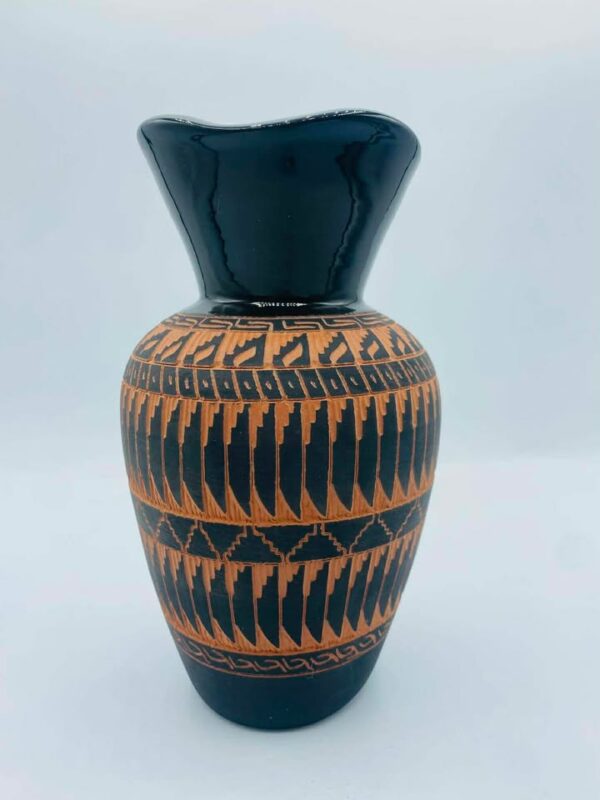 Signed "C. Smith" Native American Navajo Etched Pottery Vase
