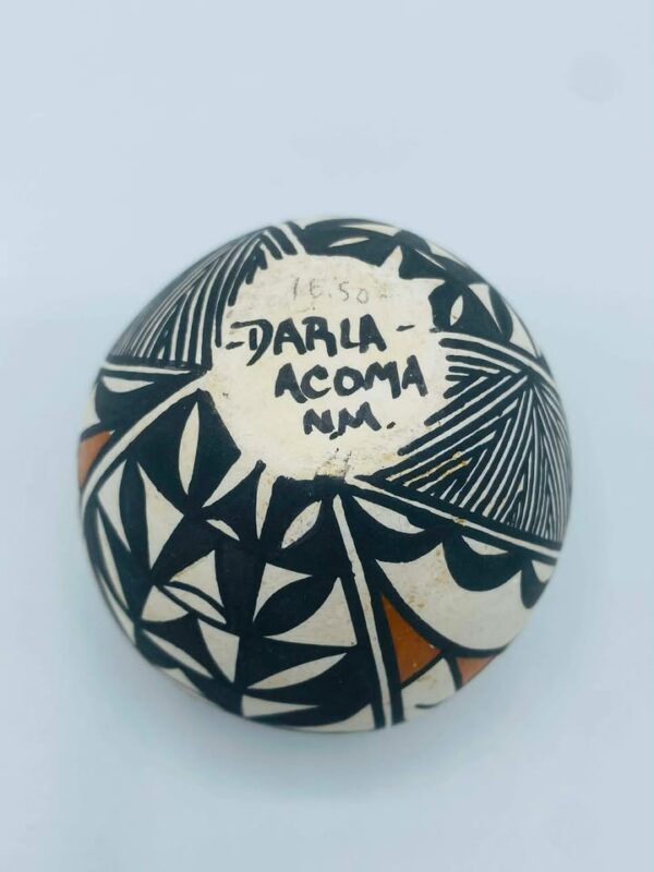 Signed "Darla" Acoma Pueblo N.M Native American Pottery Vase