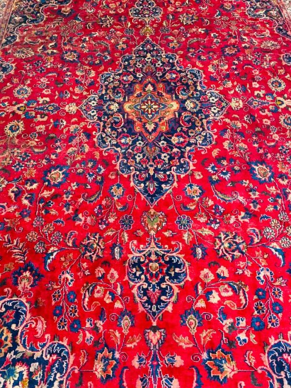 Origin "Mashhad" Persian Tribal Rug Hand Knotted Natural Dyes with Central Medallion and Floral Patterns 10'3" X 7'