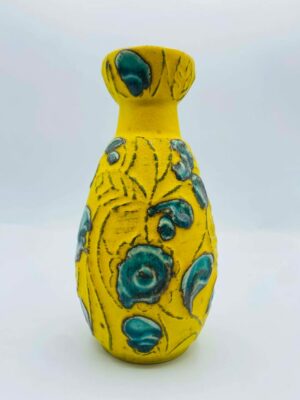 609883981_1882962815642818_4540099223769595170_n Rare 1960s-1970s Fat Lava West Germany Vase in Yellow and Blue Flowers by Bay Keramik