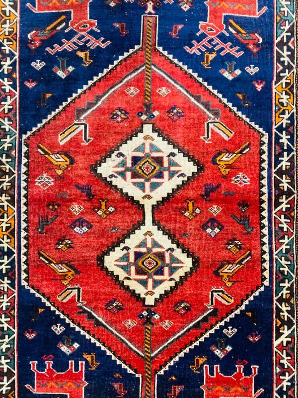 Origin "Shiraz" Persian Tribal Rug Hand Knotted Natural Dyes with Animal Geometric Floral Patterns 6'7" X 4'