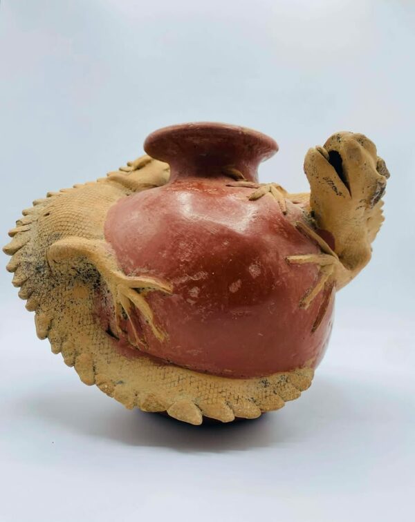 Vintage Mexican Terracotta Lizards Pottery Vase